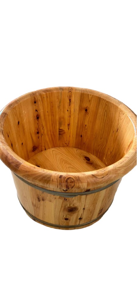 冬天泡脚，补阳气；春天泡脚，降火气